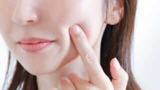 輝く素肌を育てる発酵スキンケアとは？植物の力×天然美容成分で叶えるエイジングケア